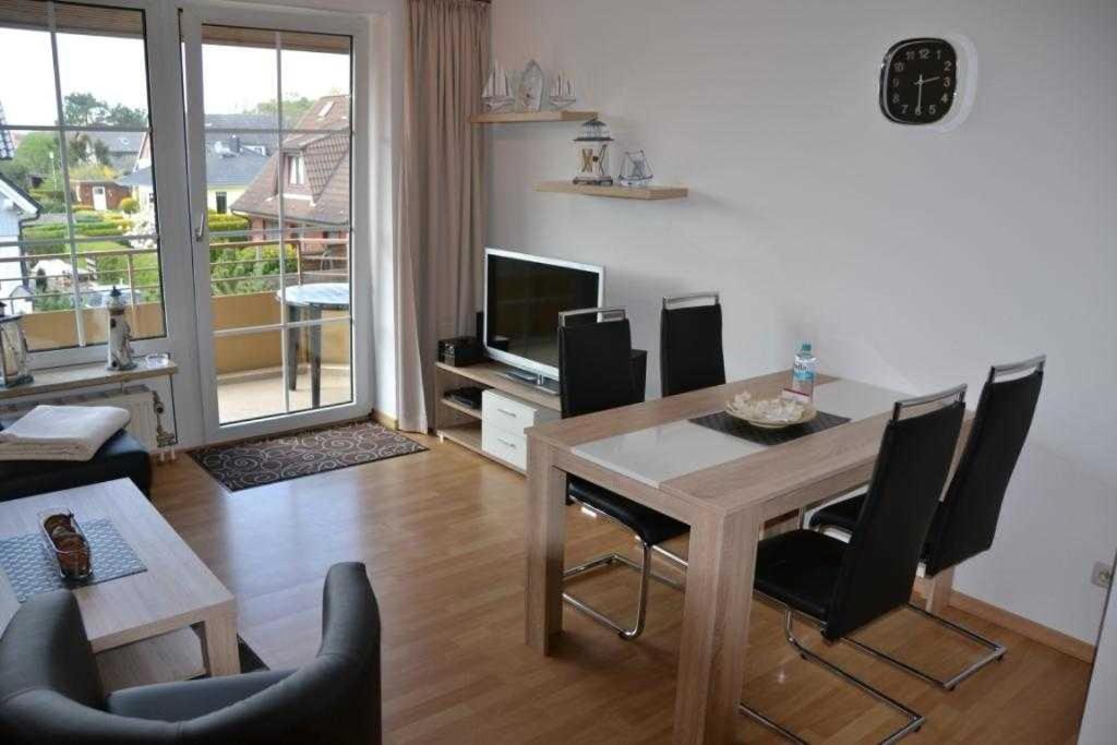 _Dkk11_ Ferienwohnung Strandburg Niendorf  Buitenkant foto